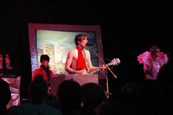 Of Montreal28